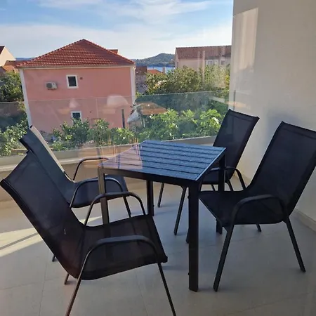 Providenca Διαμέρισμα *