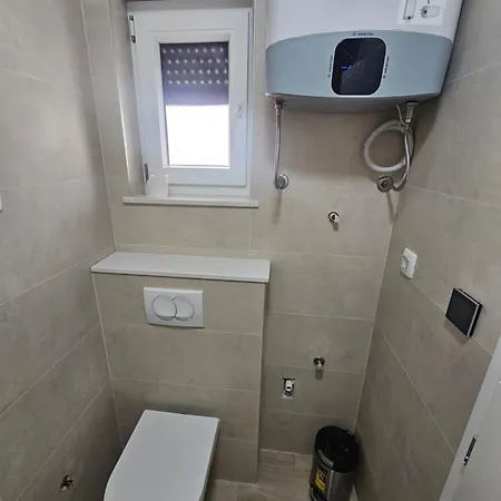Providenca Apartman *