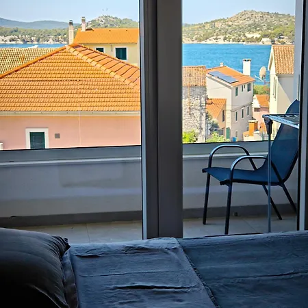 Providenca Apartament Szybenik