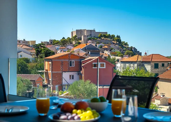 Providenca דירה שיבניק